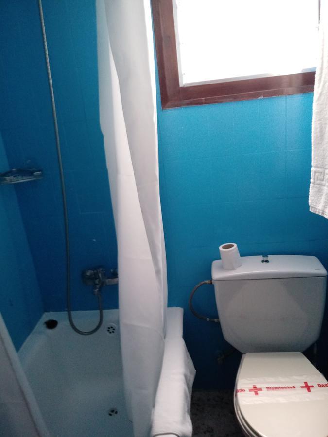 Hostal Can Marines Сан-Карлос-де-ла-Рапита Экстерьер фото